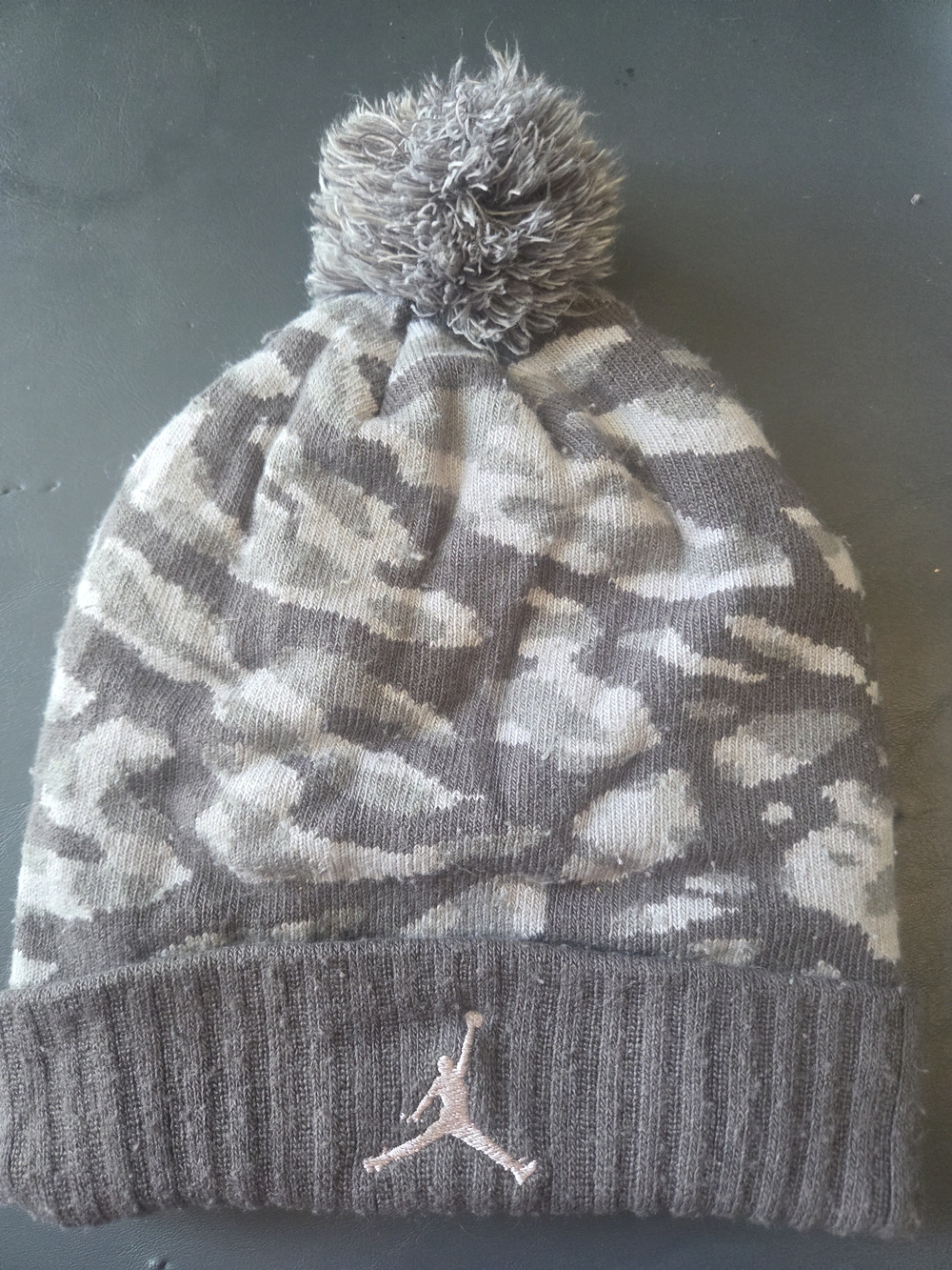 Jordan Kids Grey Camo Pom Beanie - Grey